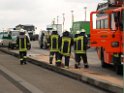 VU Transporter Lkw Zoobruecke Rich Koeln    P16